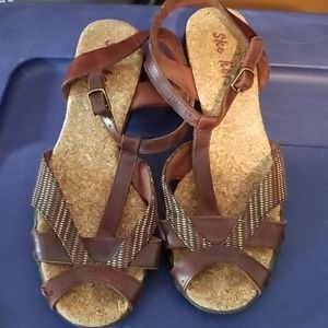 New Sketchers Sandals 6.5